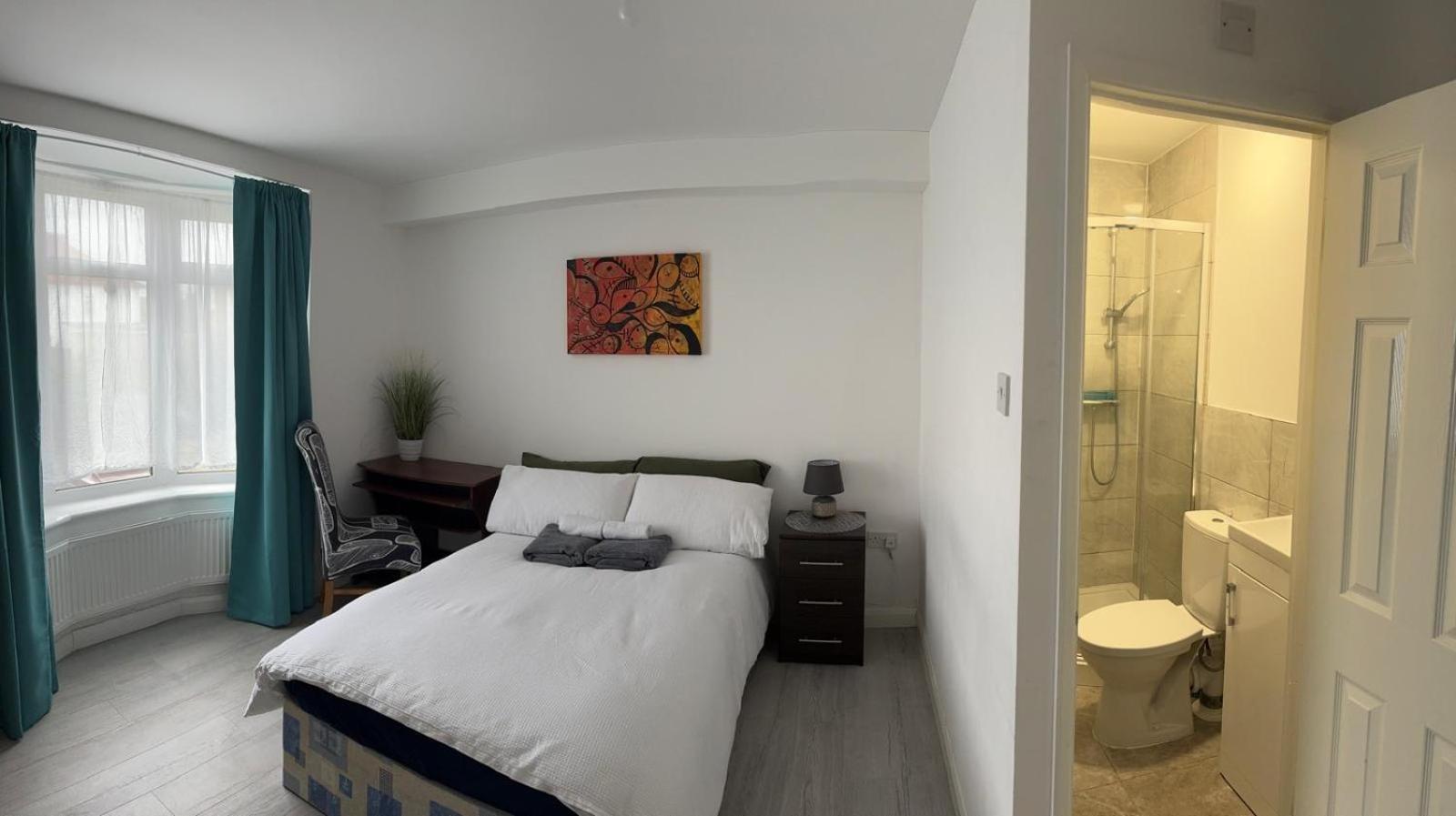 Luxury 5-Room House - Your Perfect Getaway Awaits Homestay *